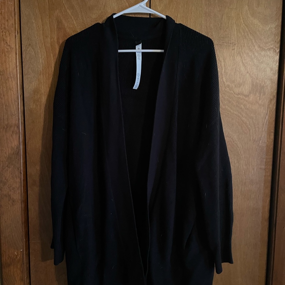 Lululemon Merino Wool Long Cardigan in Black Size 10